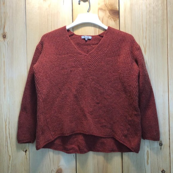 Madewell Sweaters - Madewell rust color sweater 100% merino wool med